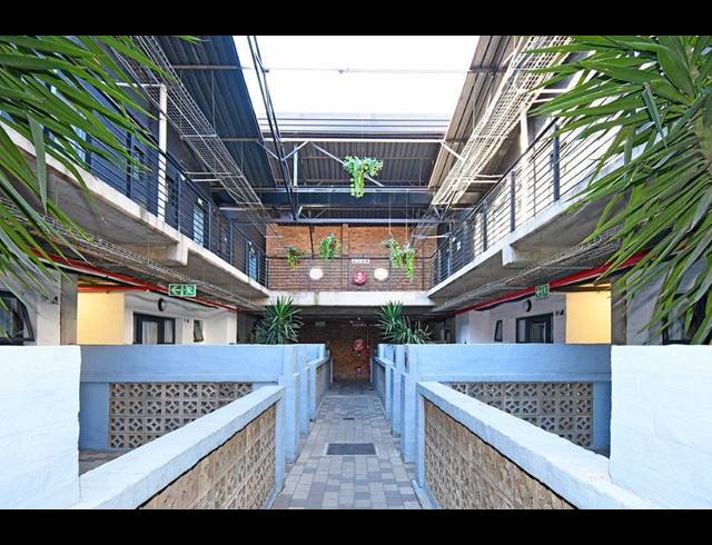 0.5 BEDROOM APARTMENT FOR SALE IN MABONENG